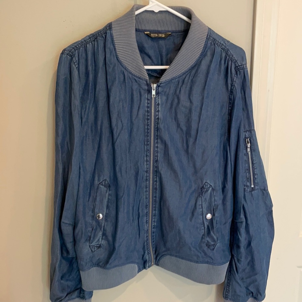 Peyton Jensen (from Evereve) chambray jacket, L